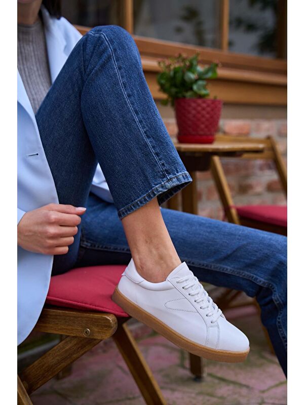 Retro Taban Detaylı Spor Ayakkabı Beyaz - Görsel 6