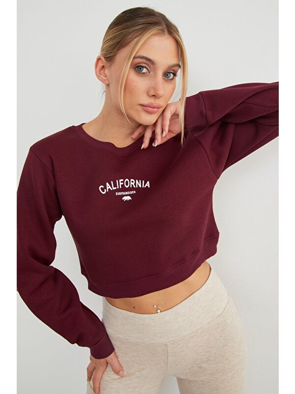 Fullamoda 3 İplik California Yazı Baskılı Crop Sweatshirt