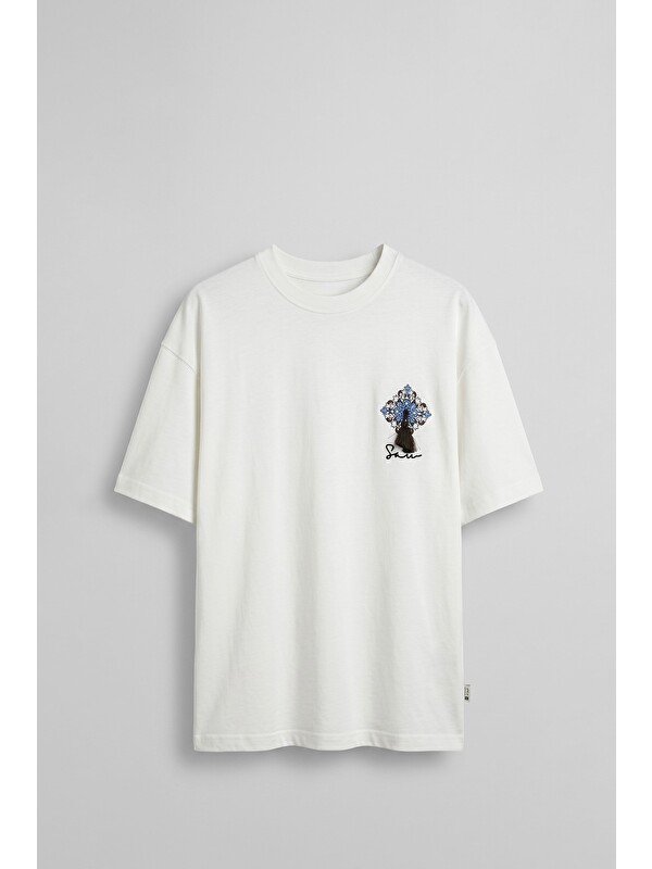 Abluka Online Erkek Oversize Bozkır Atı 3D Sırt Baskılı T-Shirt Beyaz