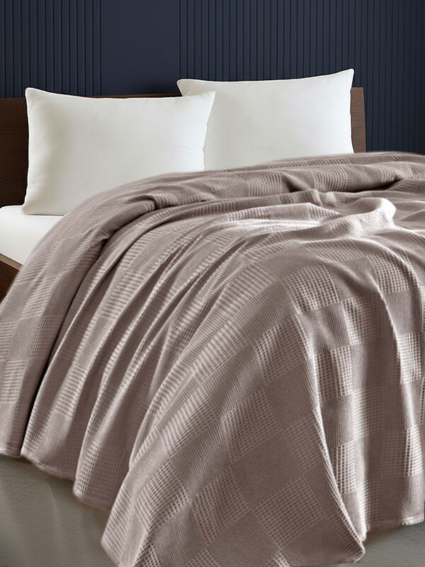 UPSTYLE Çift Kişilik Karo Desenli Pike Örtü Pamuklu Camel 200x230 cm (Weave Serisi)