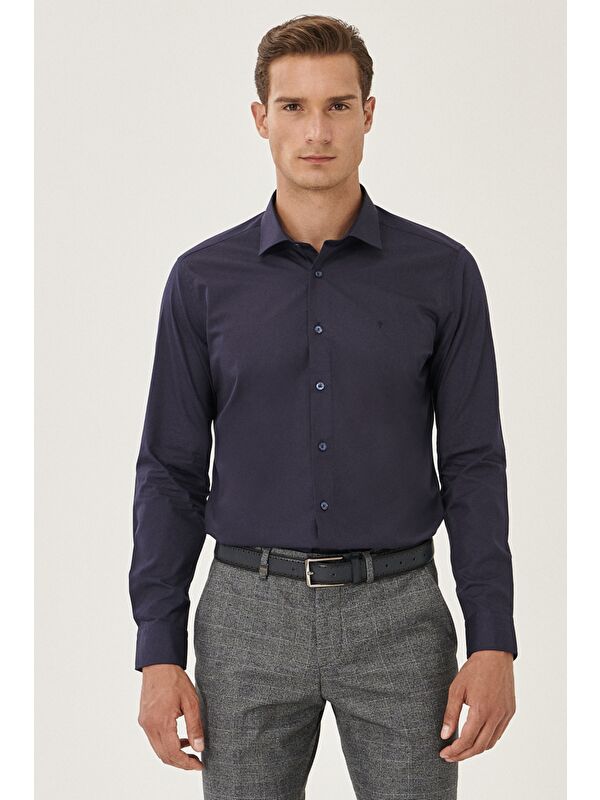 Altınyıldız Classics Erkek Koyu Lacivert Kolay Ütülenebilir Non-Iron Pamuklu Slim Fit Dar Kesim Klasik Yaka Gömlek