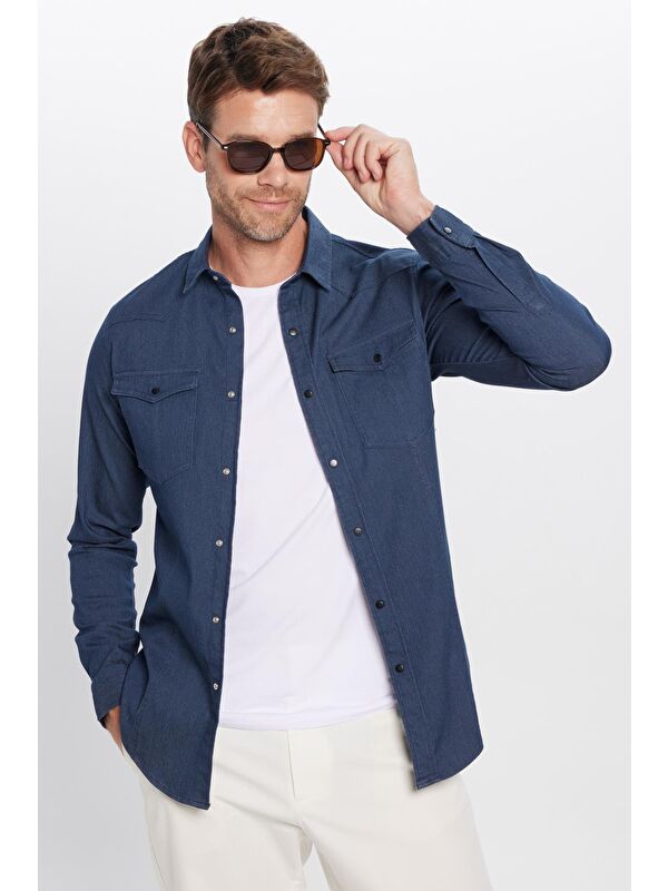 TUDORS Erkek Slim Fit Dar Kesim Çift Cepli Denim Jean Lacivert Gömlek