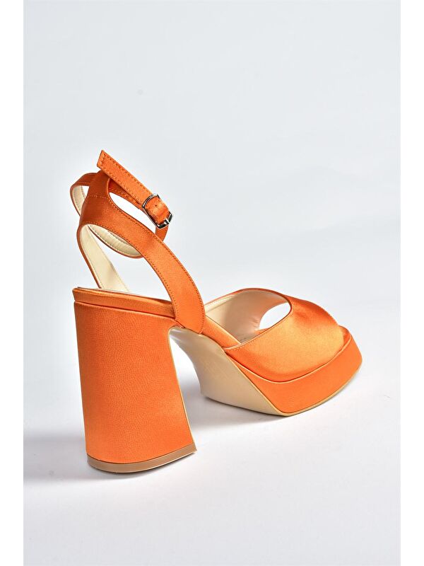 Turuncu Saten Kumaş Kalın Platform Topuklu Kadın Ayakkabı M570345604 - Görsel 6