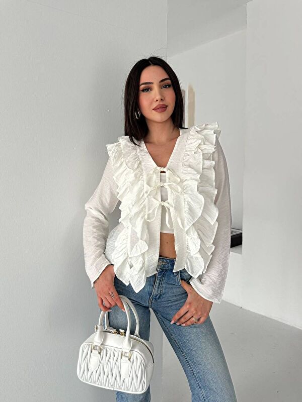 carla10 Fırfırlı Bağcıklı Bluz Ekru