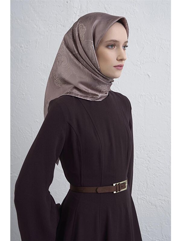 ARMİNE Klasik Desenli Saf İpek Twill Eşarp 9428D 37