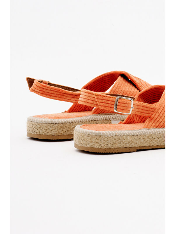 Kadın Oranj Çapraz Bantlı Bilekten Bağlamalı Hasır Triko Sandalet - Görsel 6