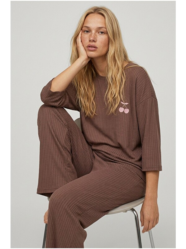 Siyah İnci Soft Touch Ince Örme Nakışlı Pijama Takım