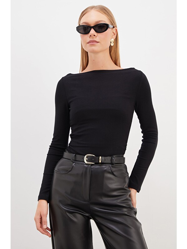Fullamoda Yanları Drapeli Kayık Yaka Slim Fit Bluz