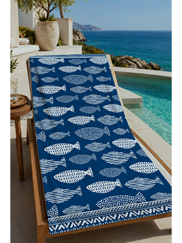 Milbay Grup Lacivert Zemin Beyaz Balık Desenli 70x150 cm Dijital Baskılı Plaj ve Banyo Havlusu
