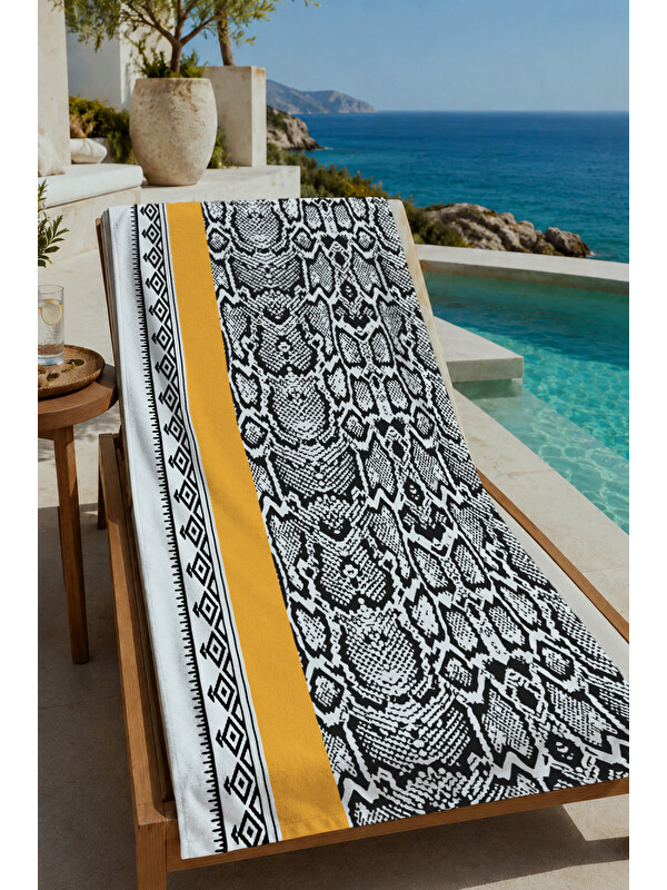 Milbay Grup Sarı Şeritli Siyah Beyaz Etnik Desenli 70x150 cm Dijital Baskılı Plaj ve Banyo Havlusu