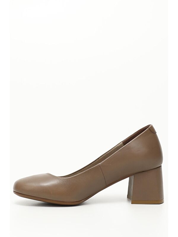 VİZON Hakiki Deri Küt Burun Orta Kalın Topuklu Kadın Ayakkabı 24225 - Görsel 4