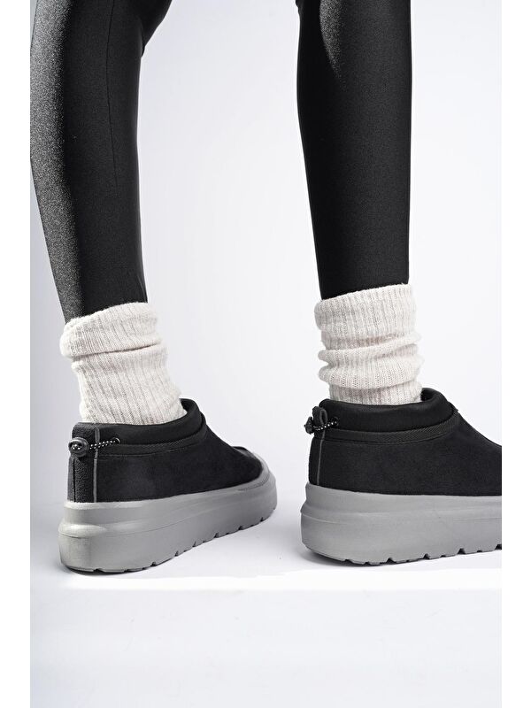 LUUQ Kadın Kalın Taban Içi Tüylü Günlük Mini Yarım Bot - Görsel 9