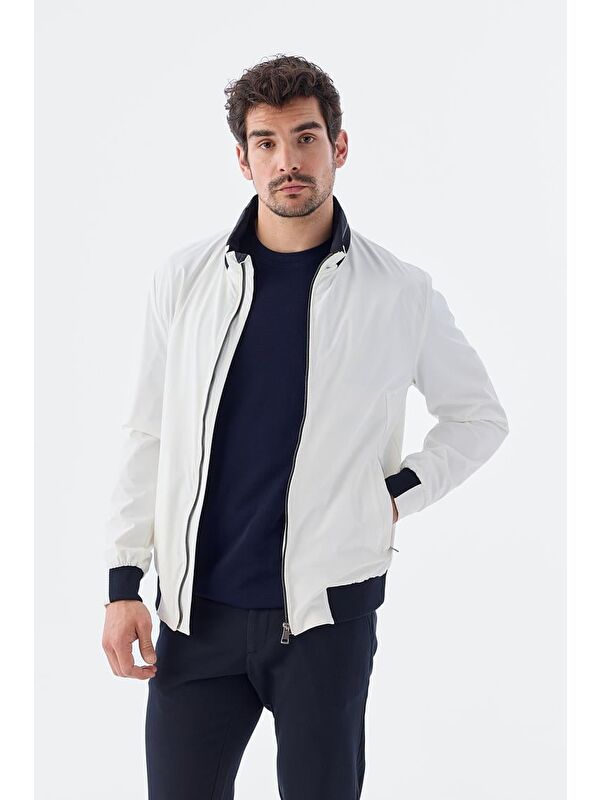 JAKAMEN Beyaz Comfort Fit Kapüşonlu Rahat Mevsimlik Spor Mont