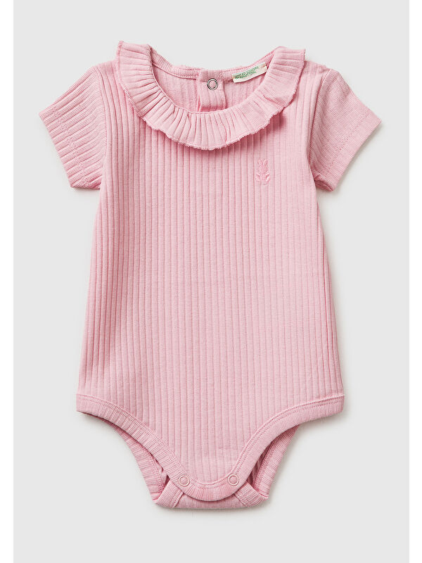 United Colors Of Benetton Bebek Toz Pembe Göğsü Logolu Fırfırlı Yaka Çıtçıtlı Kısa Kollu Body