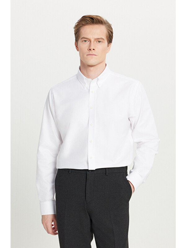 Altınyıldız Classics Erkek Beyaz %100 Pamuk Oxford Comfort Fit Rahat Kesim Düğmeli Yaka Gömlek
