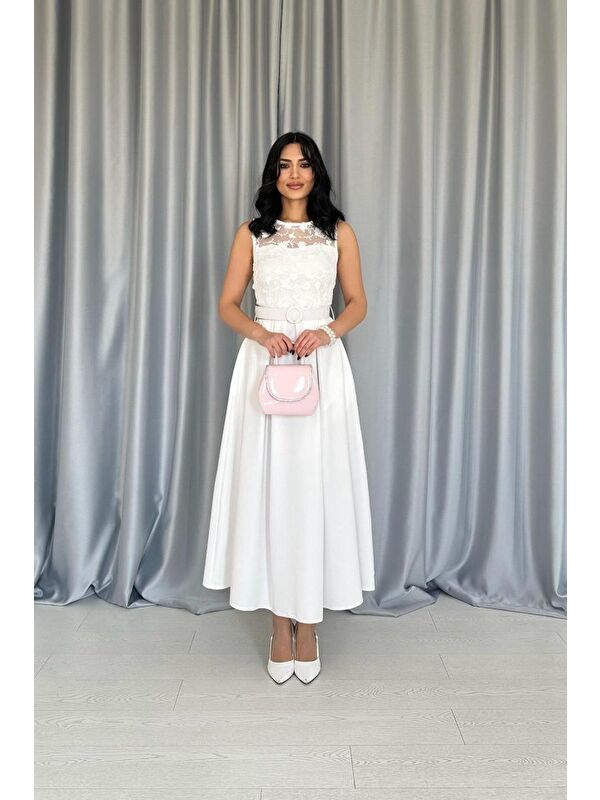 Jane's Beyaz Önü Dantel Detaylı Kemerli Elbise
