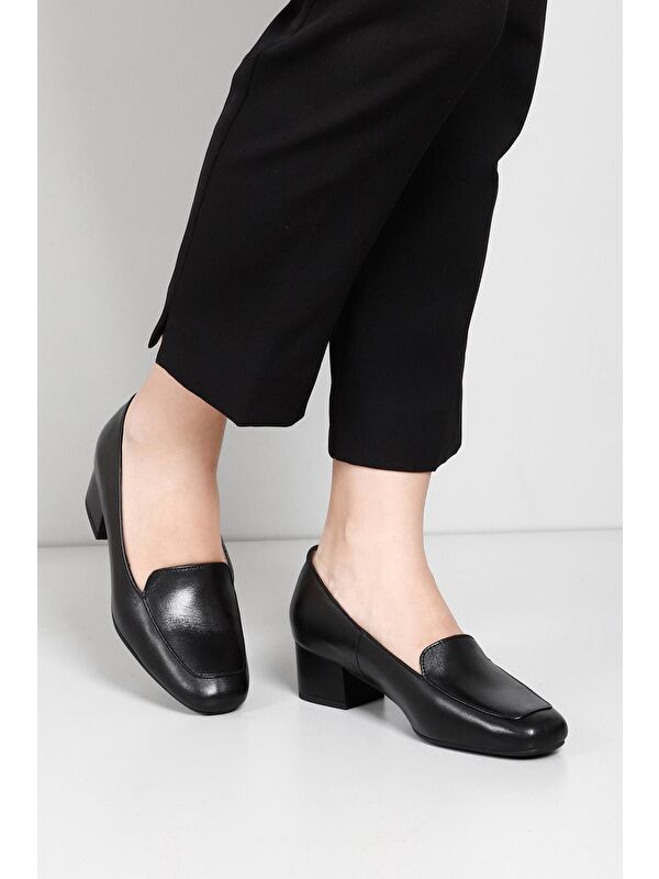 SİYAH MELANJ Hakiki Deri Küt Burun Kısa Kalın Topuklu Kadın Ayakkabı 13312 - Görsel 3