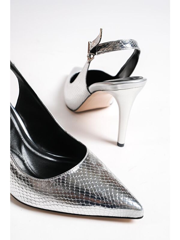 Arkası Açık Orta Topuklu Yumuşak Pedli Taban Kadın Ayakkabı - Görsel 6