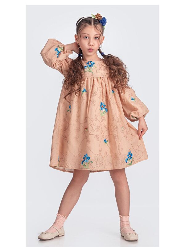 Mnk Baby & Kids Otantik Akdeniz Çiçek NakışKız Çocuk Müslin Elbise M00706