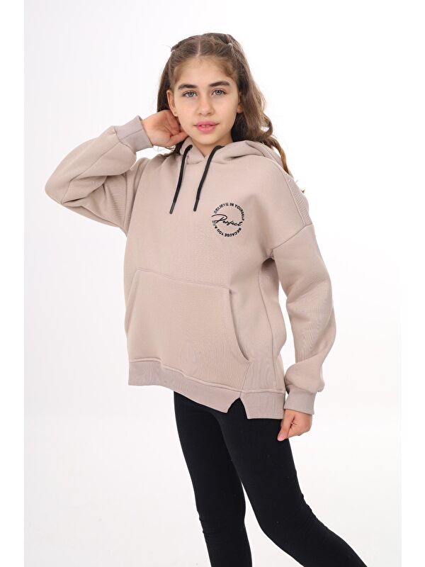 Toontoykids Kız Çocuk Oversize Kapüşonlu Cepli Düşük Omuz Baskılı Yırtmaçlı Sweatshirt - 3 İplik Şardonlu
