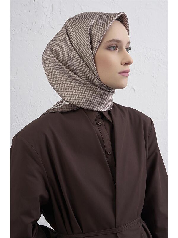 ARMİNE Klasik Desenli Saf İpek Twill Eşarp 9404D 05