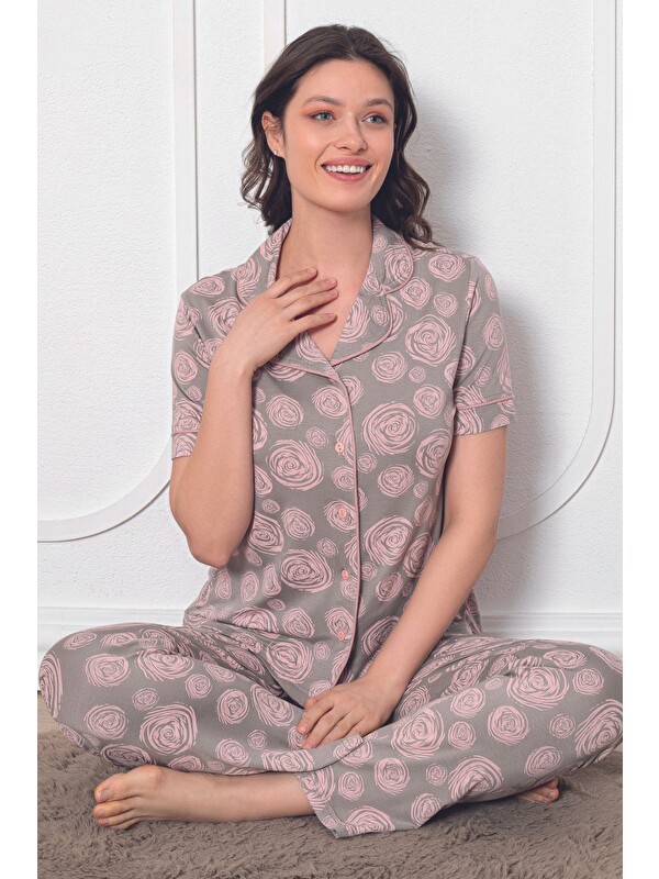 Intensive Kadın çiçek desenli düğmeli kısa kol örme pijama takımı