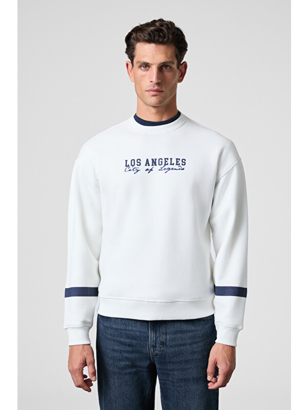 GRIMELANGE CAMDEN Erkek Önü Kolları Ve Sırtı Baskılı Oversize Fit Bisiklet Yaka BEYAZ Sweatshirt