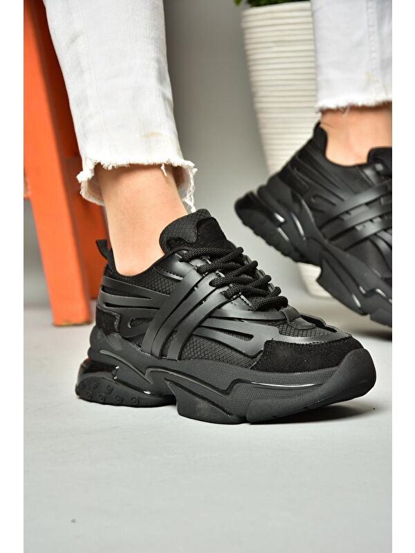 Fox Shoes S9736024 Siyah Kadın Sneakers