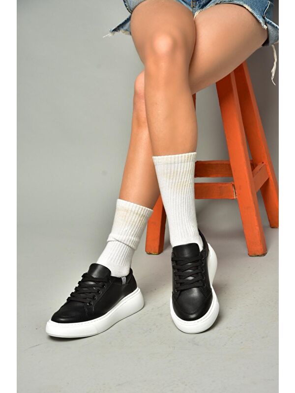 Fox Shoes S2740484 Siyah Kadın Ayakkabı