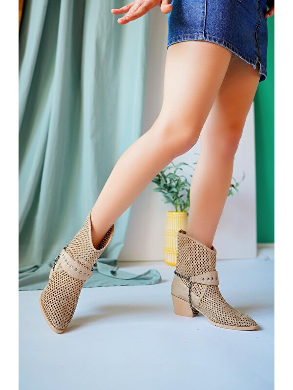 BURNİNG Kadın Lazer Kesim Zincir Detaylı Delikli Kovboy Yazlık Topuklu Festival Bot - Görsel 6