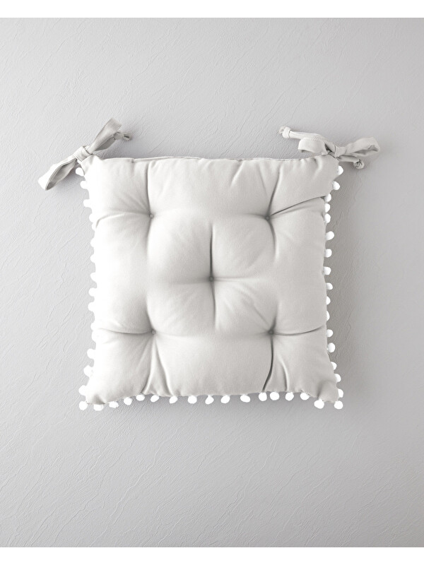 English Home Ponponlu Sandalye Minderi 40x40 cm Bej