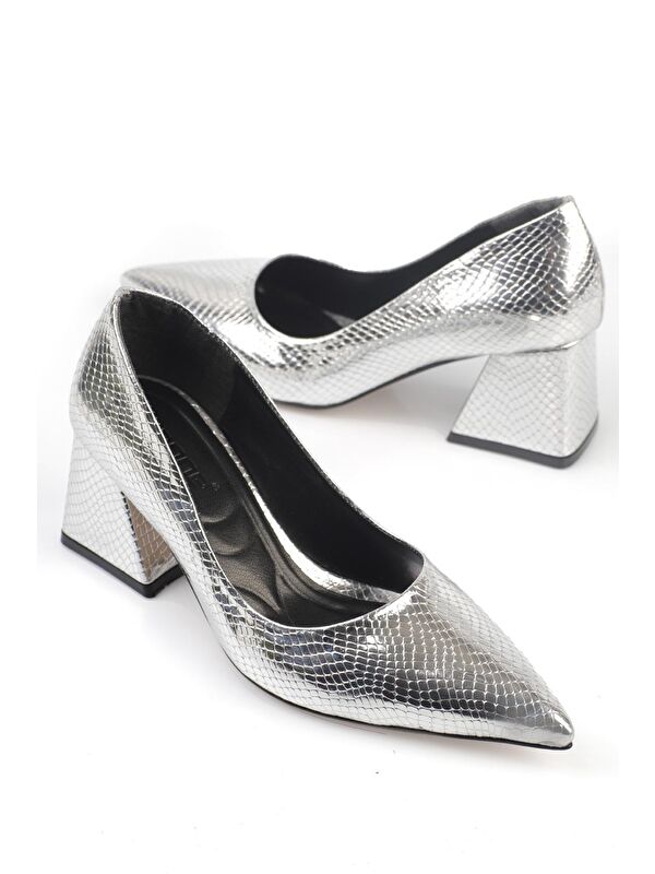 Orta Topuklu Yumuşak Pedli Taban Kadın Ayakkabı - Görsel 3