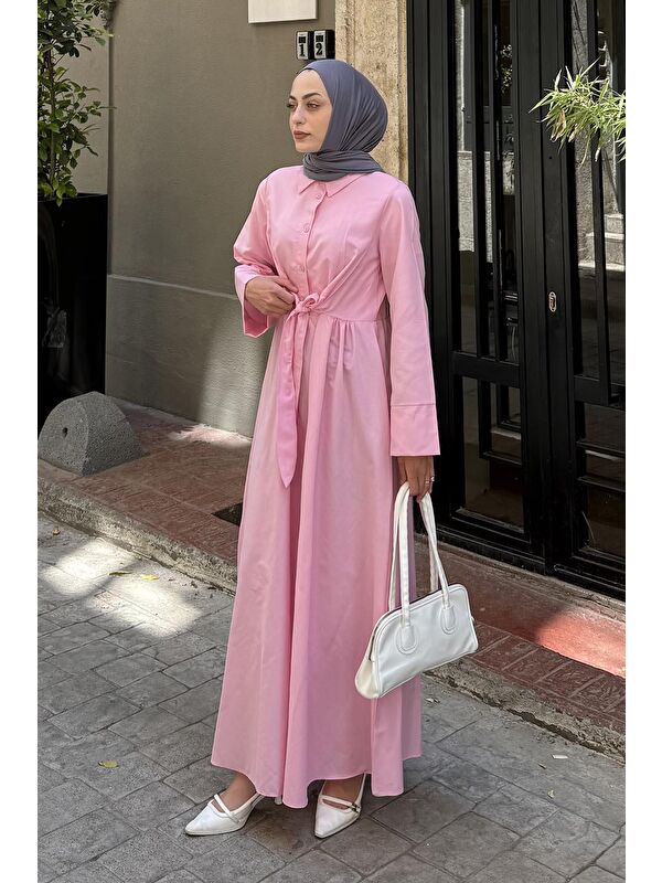 Lamelif Ön Bağlama Detaylı Tesettür Elbise Pembe