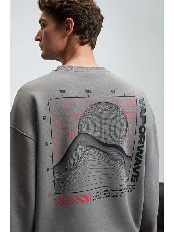 GRIMELANGE PERCY Erkek Yuvarlak Yaka Göğsü Nakışlı Sırtı Baskılı Oversize KOYU GRİ Sweatshirt