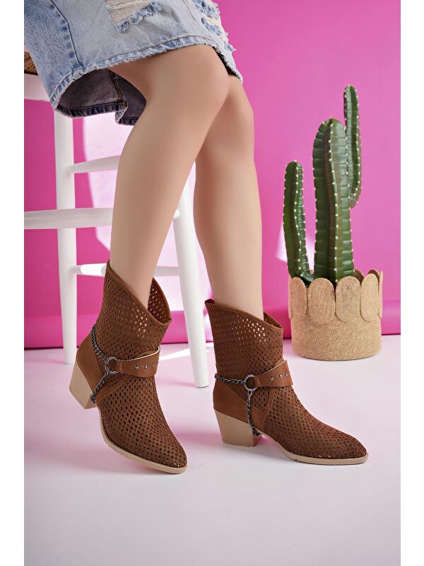 BURNİNG Kadın Lazer Kesim Zincir Detaylı Delikli Kovboy Yazlık Topuklu Festival Bot - Görsel 3