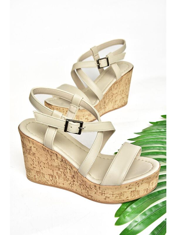 S9960544 Bej Kadın Dolgu Topuklu Ayakkabı - Görsel 4