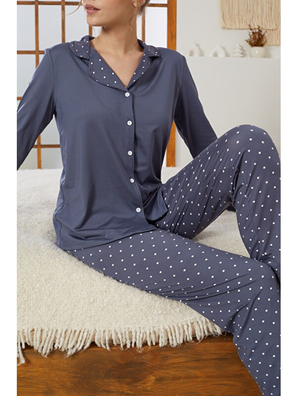 Siyah İnci İndigo Puan Desenli Gömlek Yaka Düğmeli Milan Örme Pijama Takım25224010