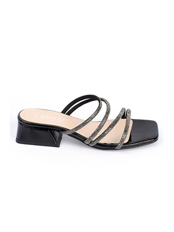 Küt Burunlu Taşlı Bantlı Kısa Topuklu Rugan Kadın Terlik - Görsel 3