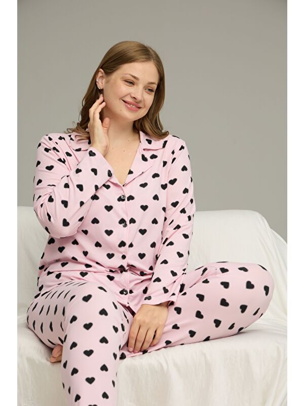 Siyah İnci Pembe Desenli Büyük Beden Battal Boy Gömlek Yaka Düğmeli Milan Örme Pijama Takım25224329
