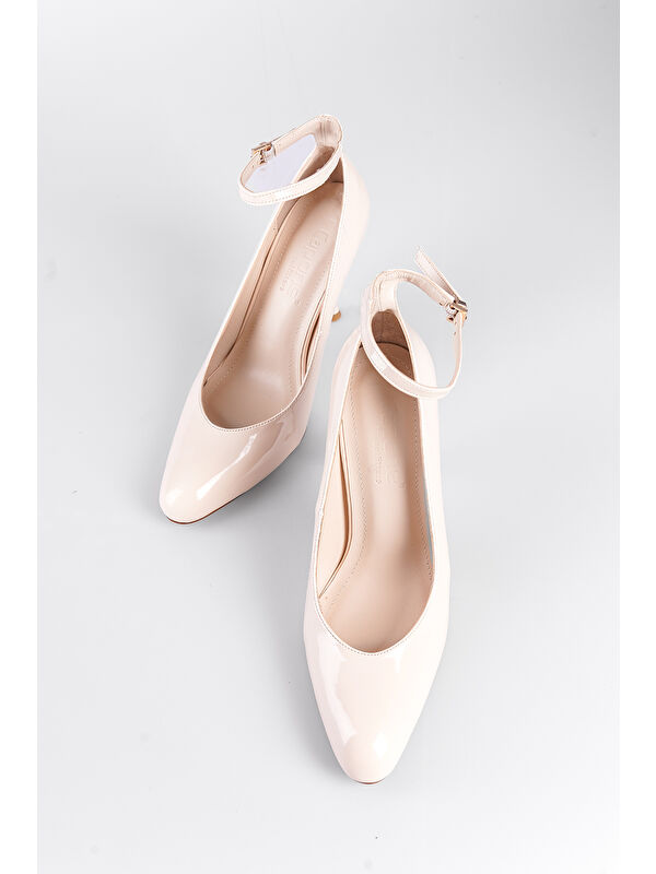 Capone Outfitters Bej Capone Outfitters Bilekten Bantli Yuvarlak Burunlu Yüksek Topuklu Kadın Ayakkabı