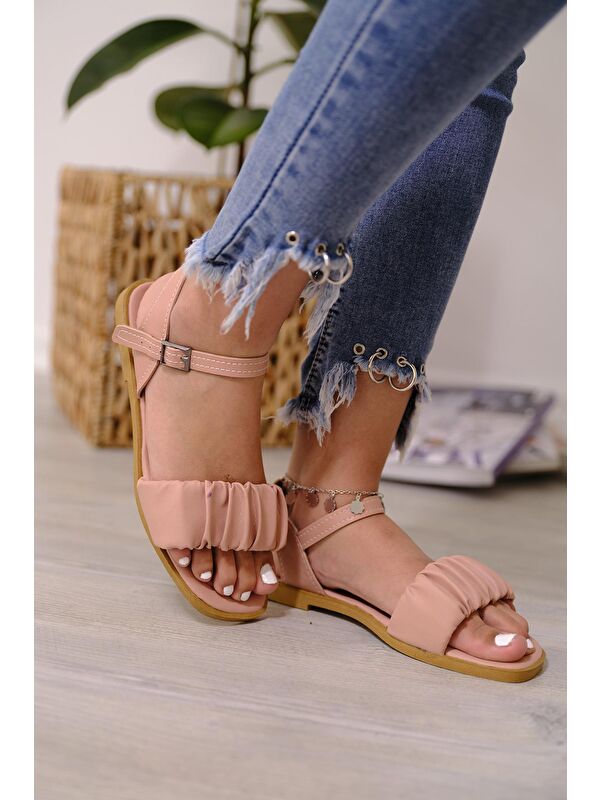 Sens Büzgü Detaylı Kadın Sandalet - Görsel 5