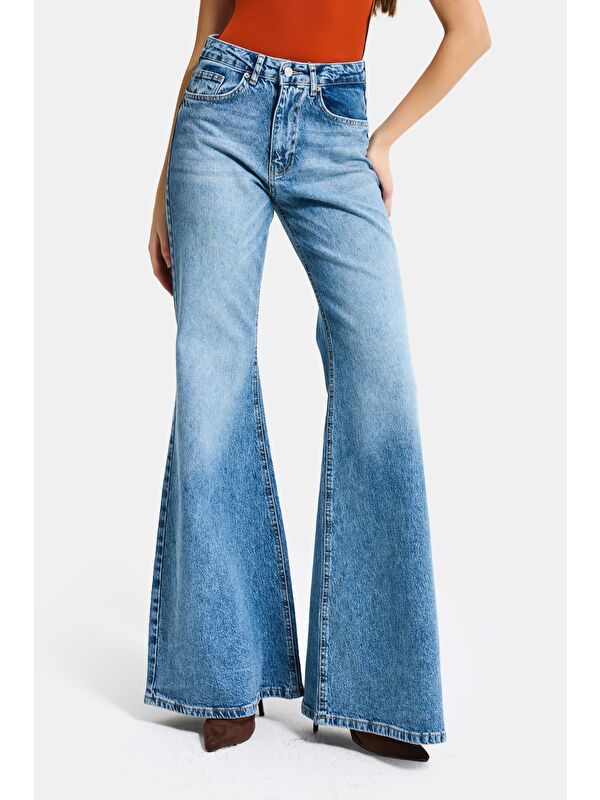 It's Basic Kadın Mavi 4s6-4 Flare Fit Komfort Kumaş Denim Jean