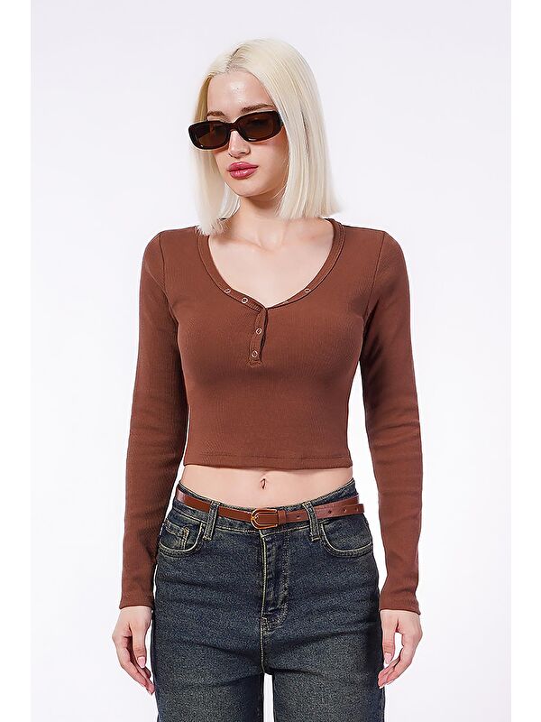 Madmext Acı Kahverengi V Yaka Uzun Kollu Düğme Detaylı Kaşkorse Bodysuit Mg2194