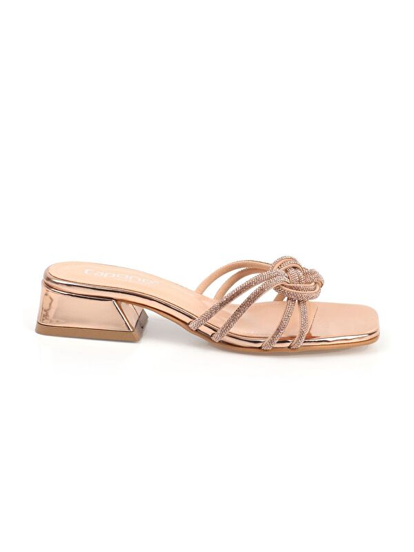 Küt Burunlu Taşlı Kalın Örgü Bantlı Kısa Topuklu Ayna Kumaş Kadın Terlik - Görsel 4