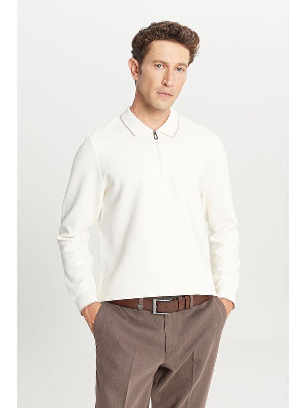 Altınyıldız Classics Erkek Ekru Pamuklu Slim Fit Dar Kesim Ottoman Desenli Esnek Polo Yaka Tişört