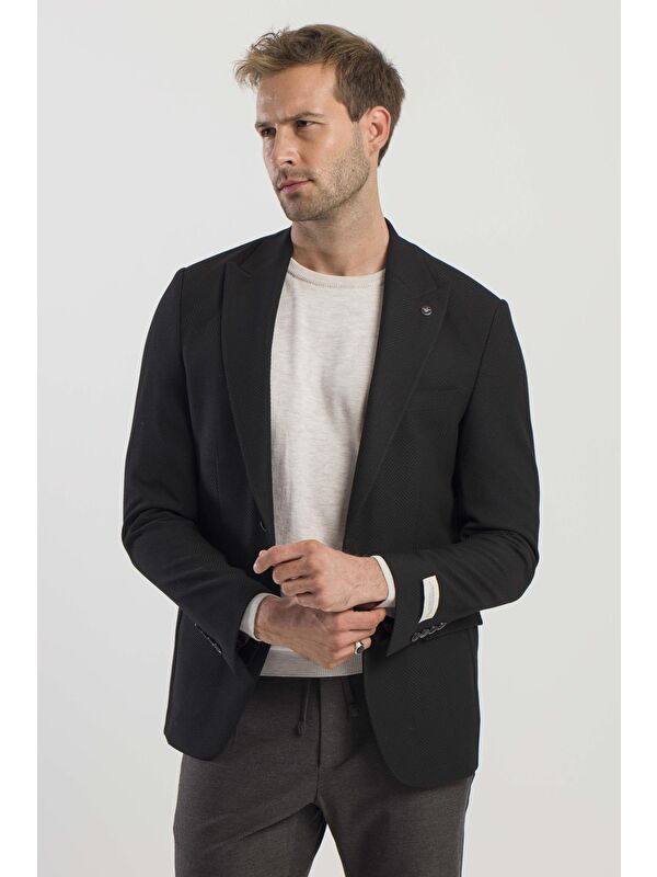 JAKAMEN Siyah Slim Fit Desenli Sivri Yaka Ceket
