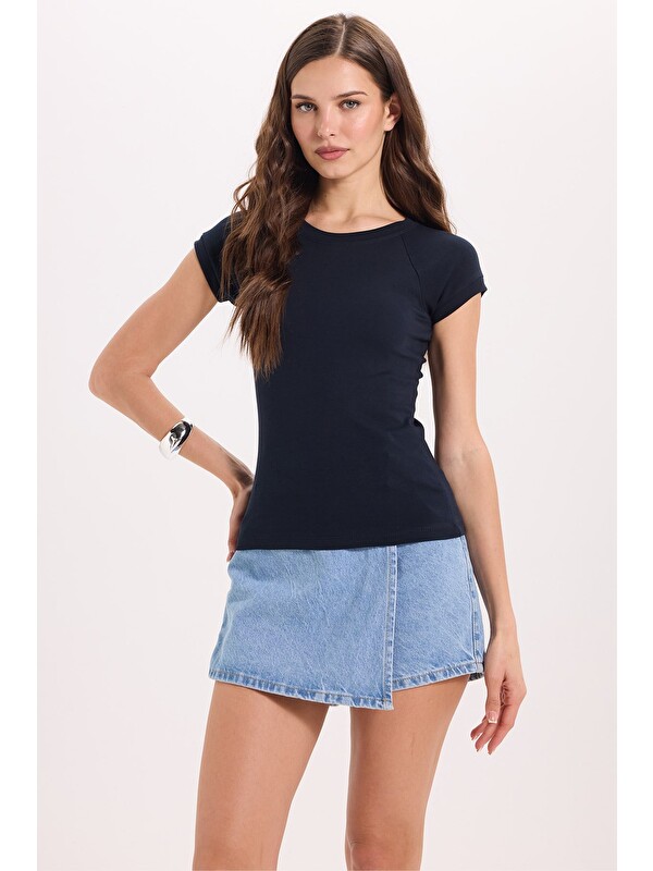 TUDORS Kadın Slim Fit Dar Kesim Bisiklet Yaka Reglan Kol %100 Pamuk Lacivert Tişört Bluz
