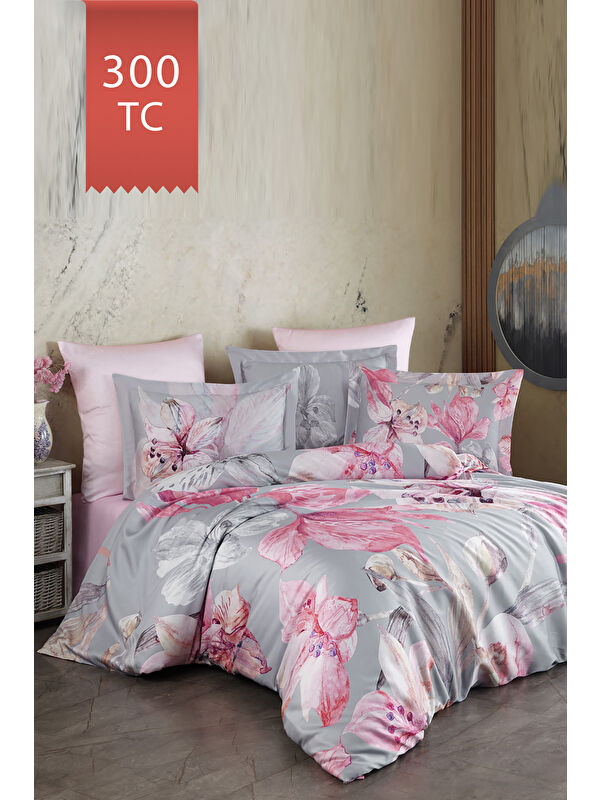 Varol Royal Saten 300TC Nevresim Takımı (Çift Nevresimli) Family Size - LİLYA