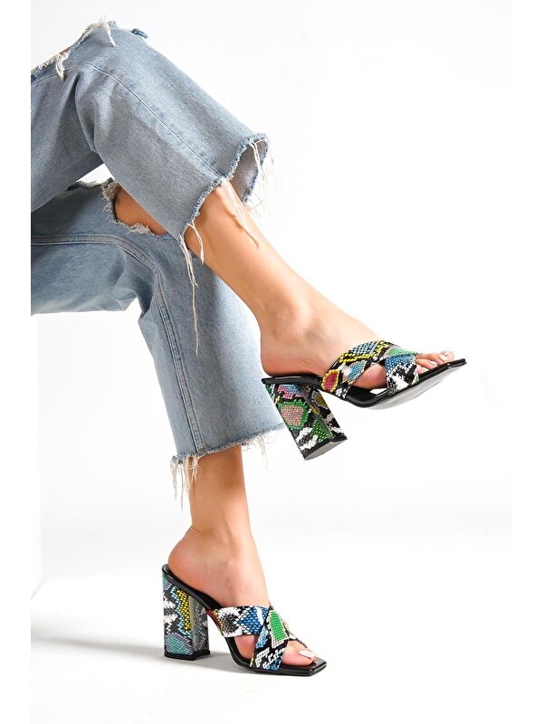 015 Topuklu Küt Burun Kadın Terlik - Görsel 4