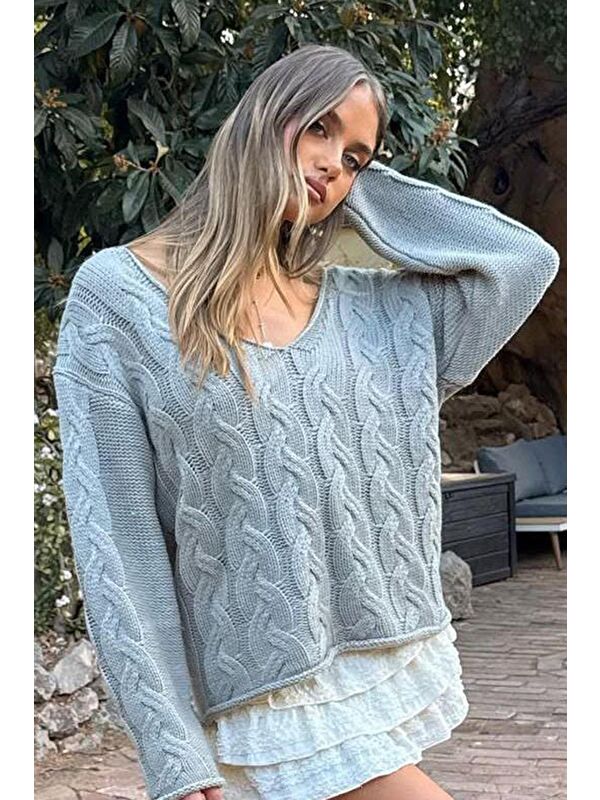 Madmext Gri V Yaka Örgü Desen Oversize Kadın Kazak Mg2519